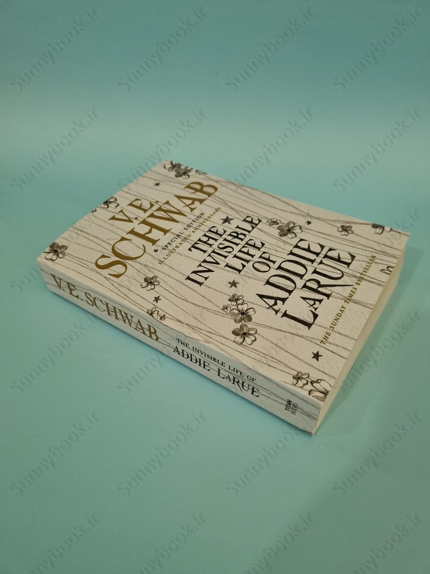 The Invisible Life of Addie LaRue main 1 3