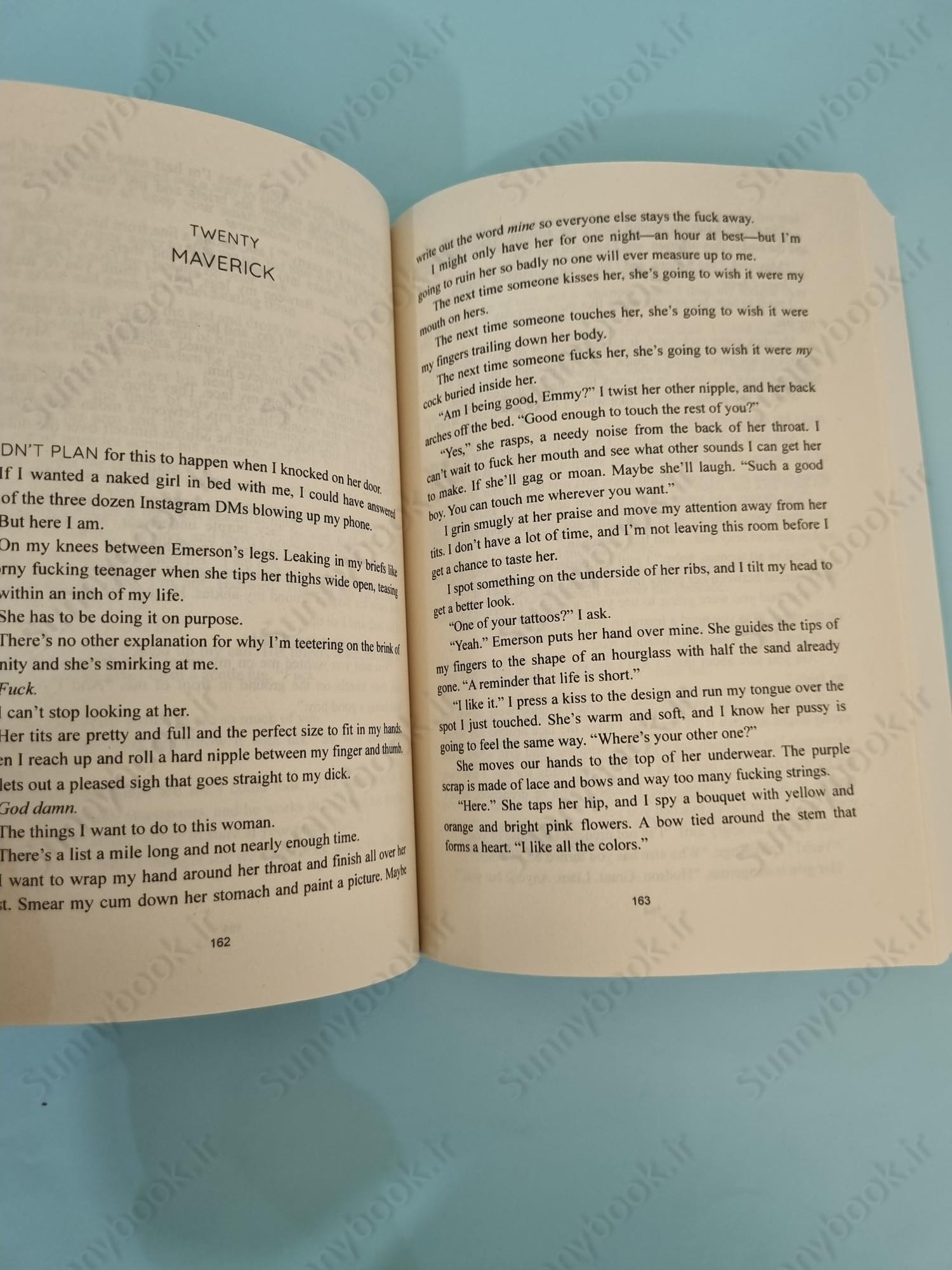 Face Off (D.C. Stars 1) main 1 6