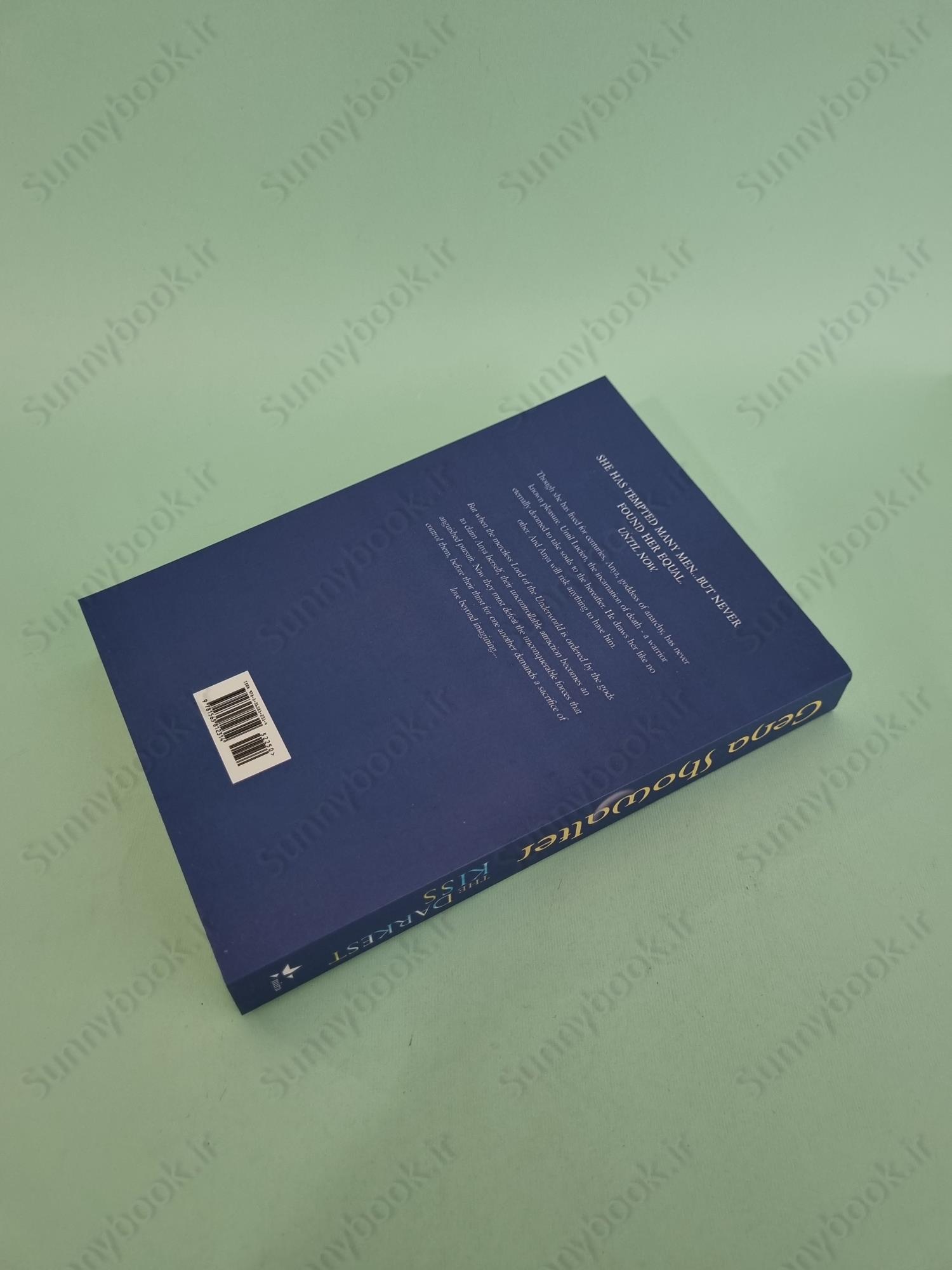 The Darkest Kiss (Lords of the Underworld, 2) main 1 5