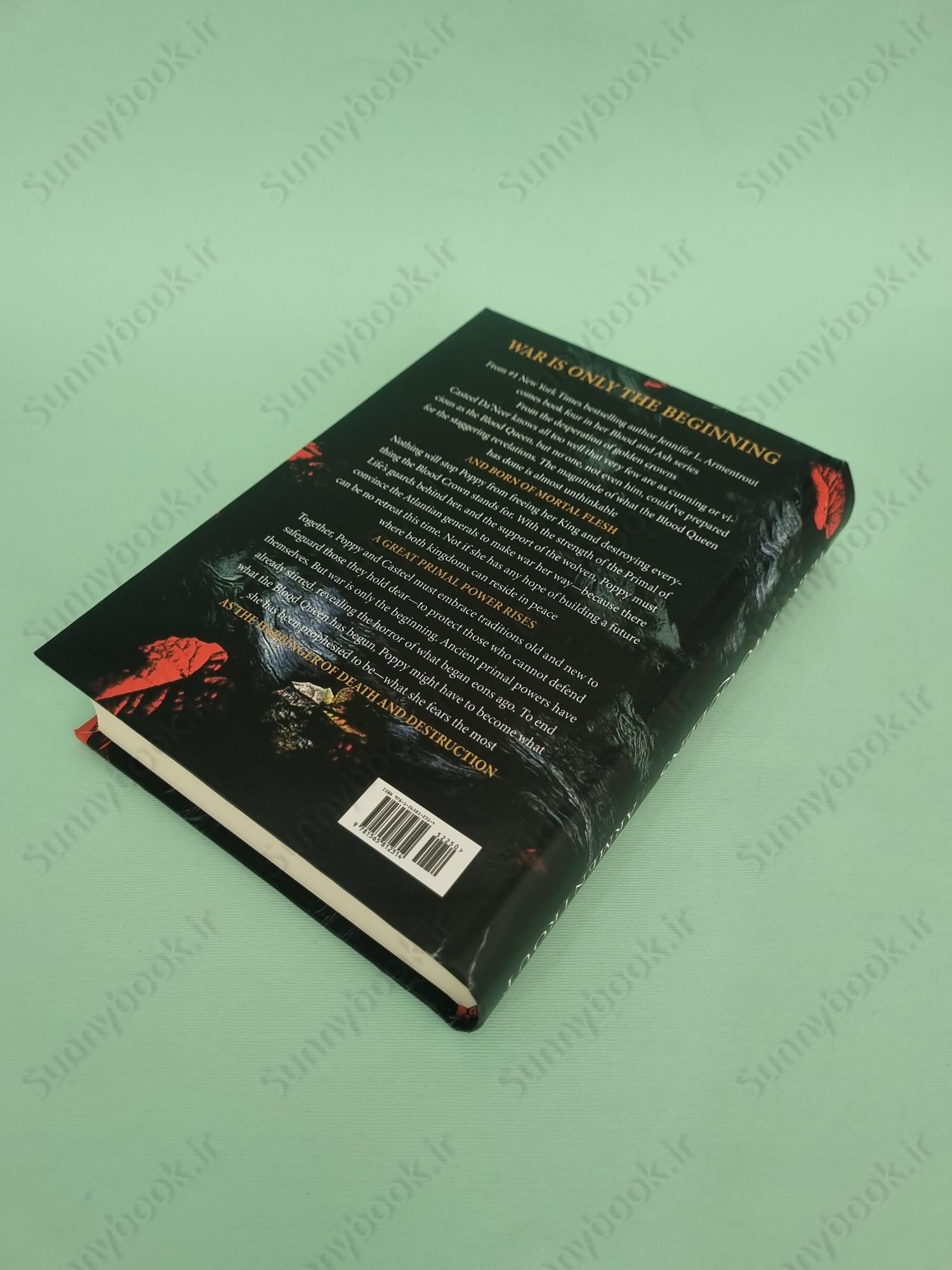 The War of Two Queens (Blood and Ash 4) main 1 4