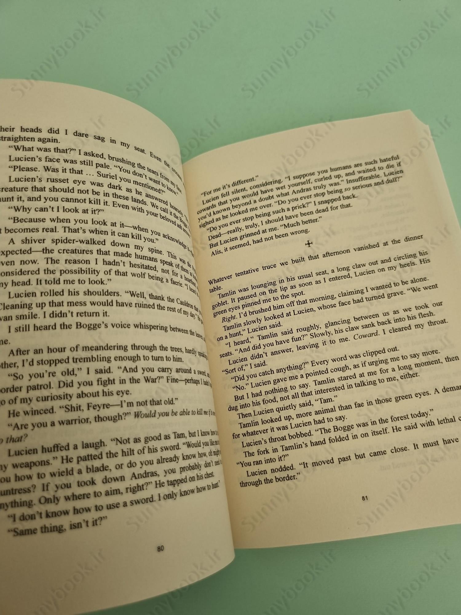 A Court of Thorns and Roses main 1 5