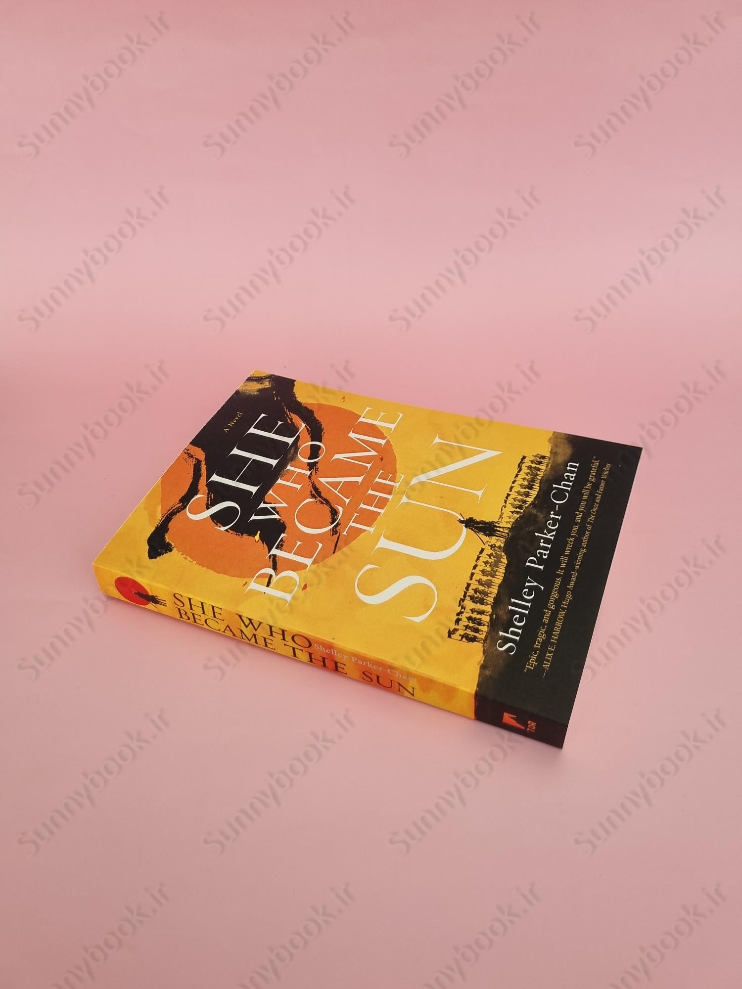 She Who Became the Sun (The Radiant Emperor 1) main 1 3