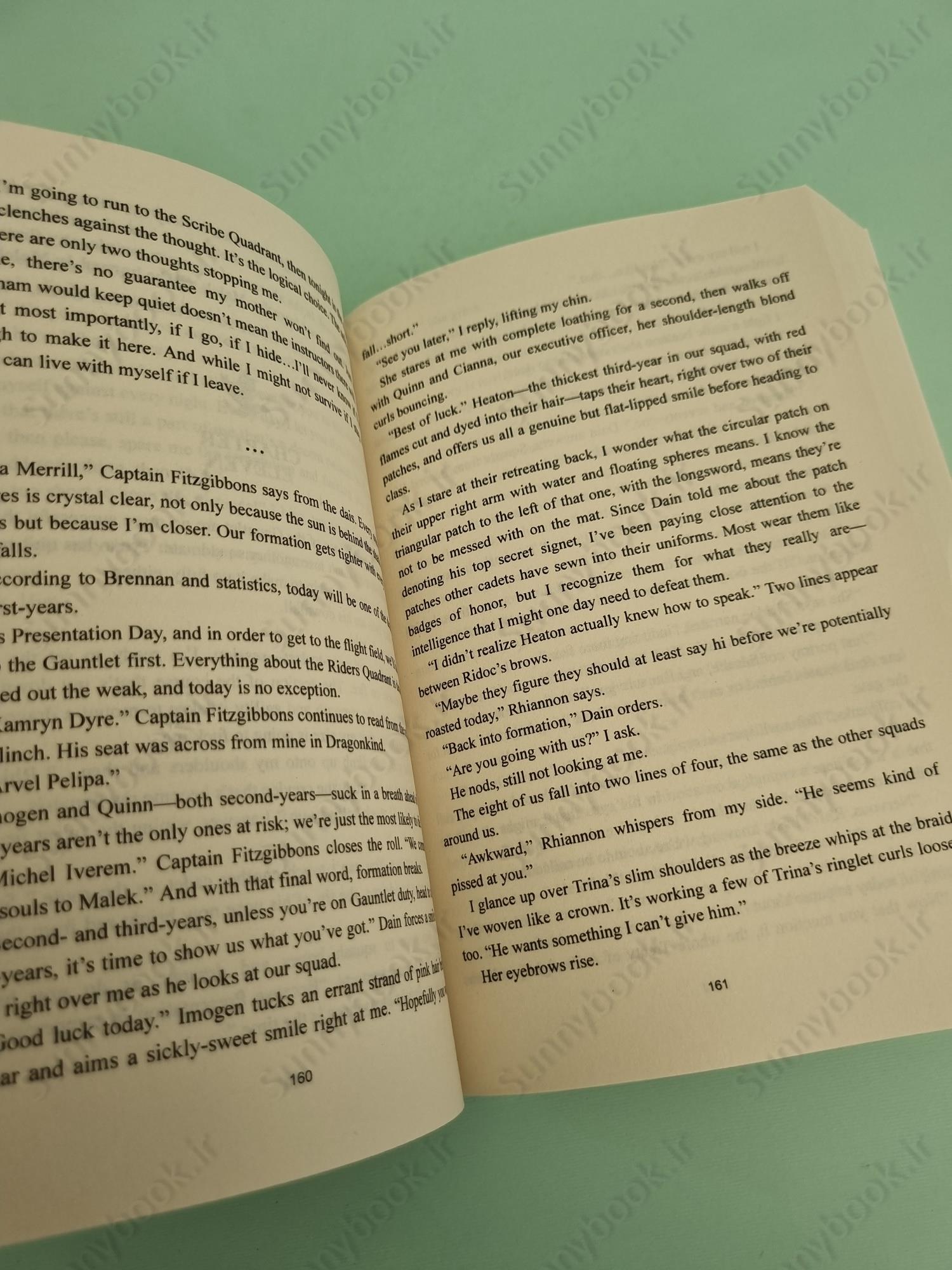 Fourth Wing (The Empyrean, 1) main 1 5