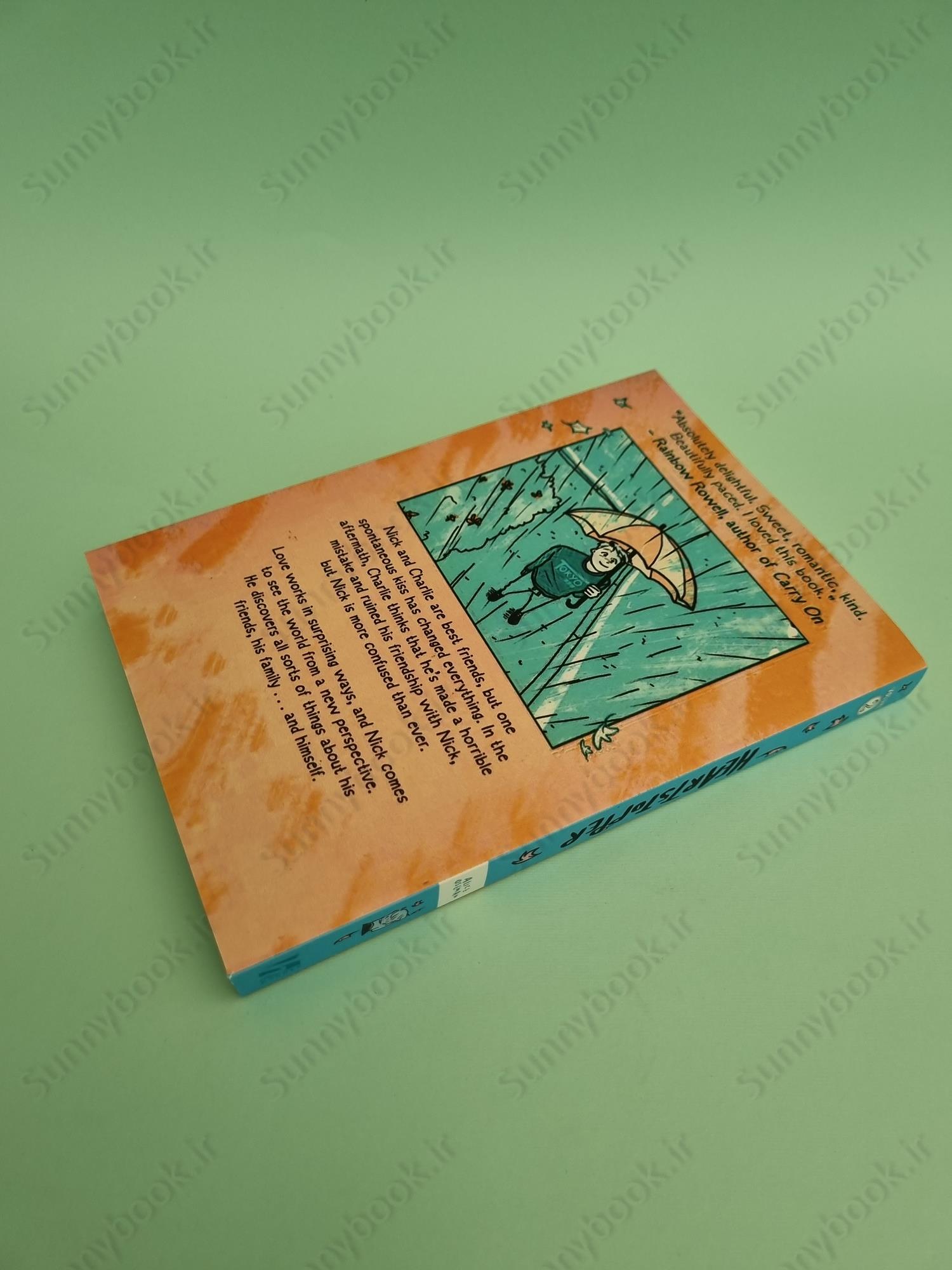 Heartstopper: Volume Two main 1 6