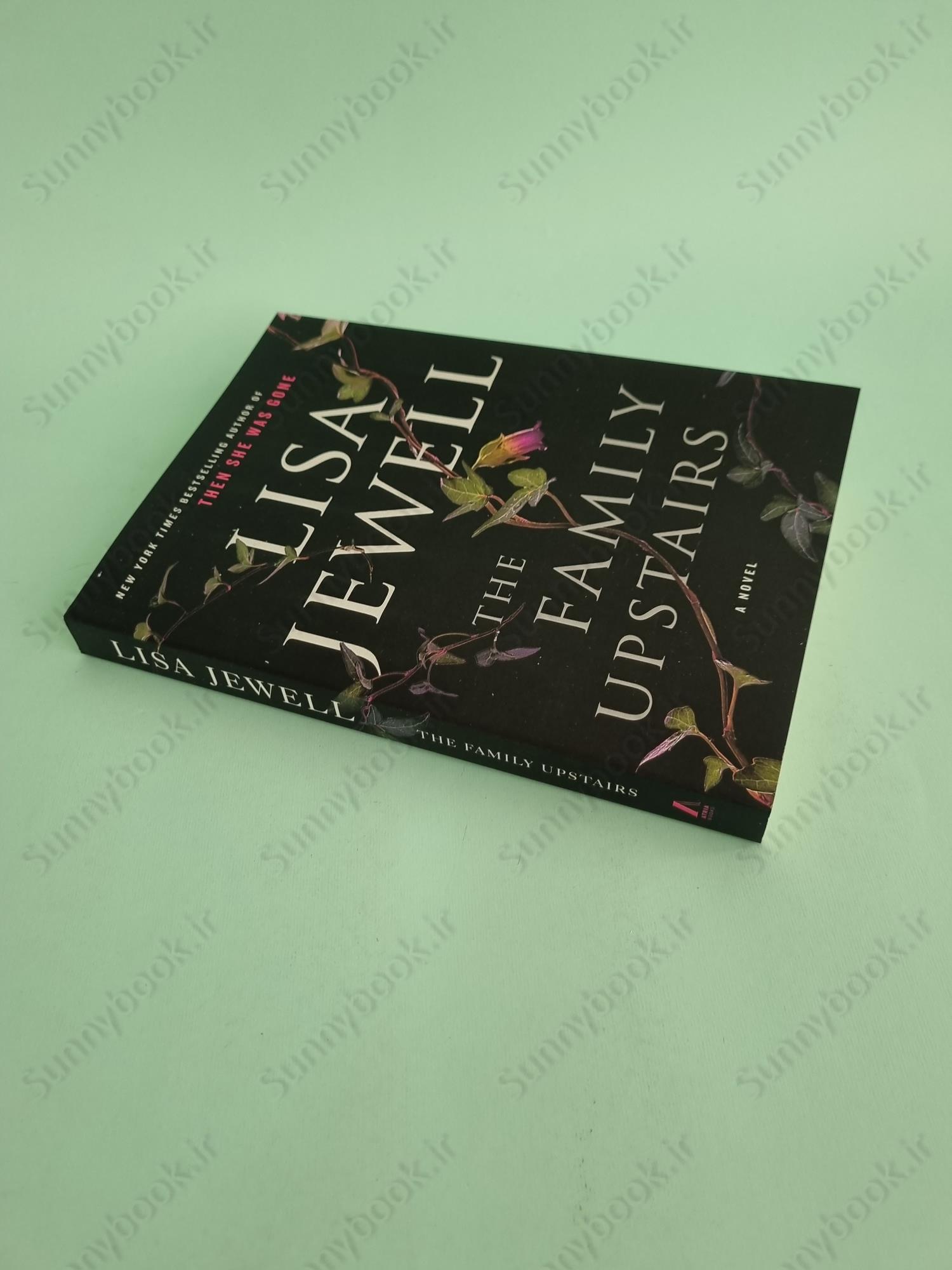 The Family Upstairs (The Family Upstairs 1) main 1 3