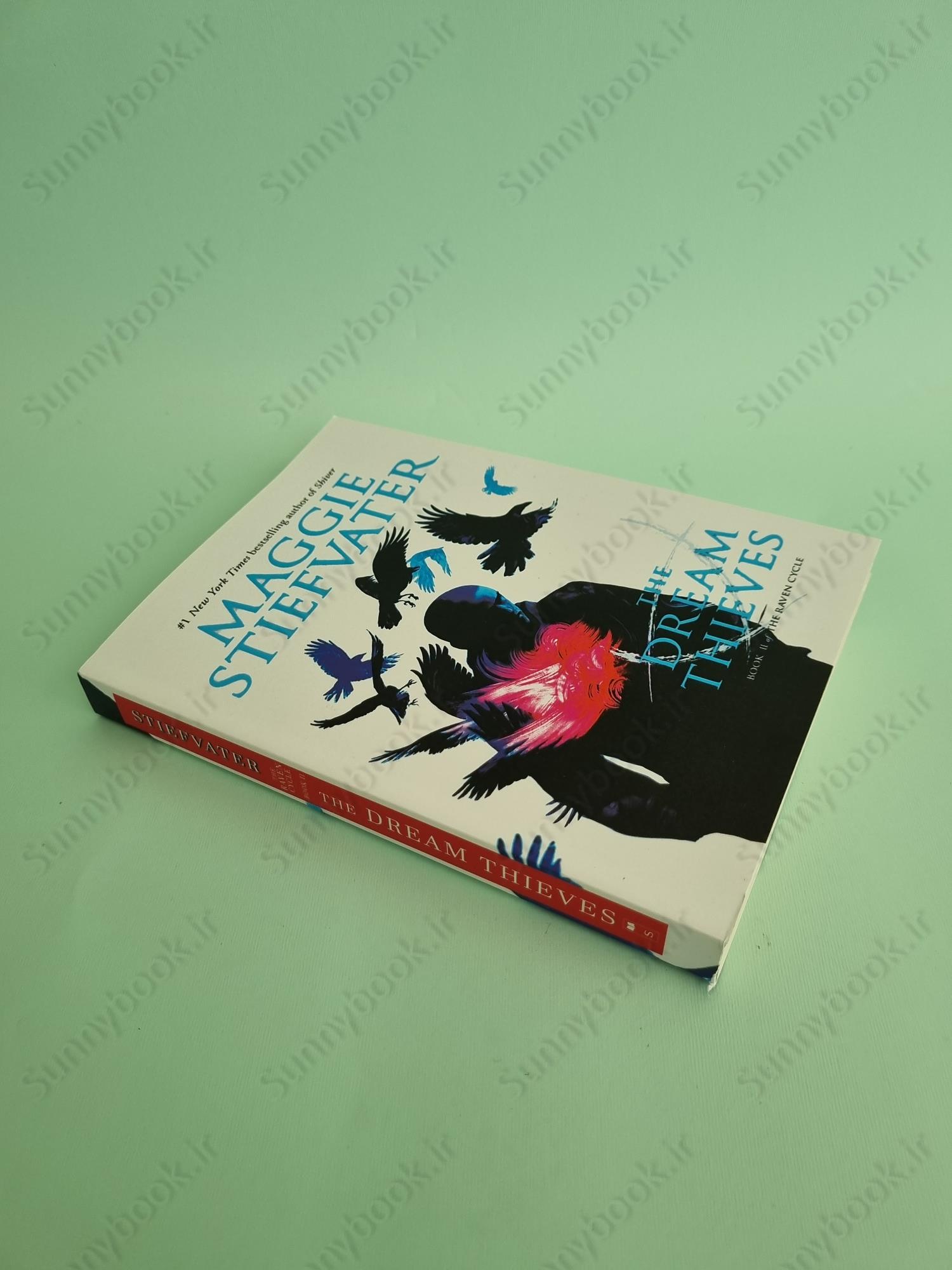 The Dream Thieves (The Raven Cycle 2) main 1 3