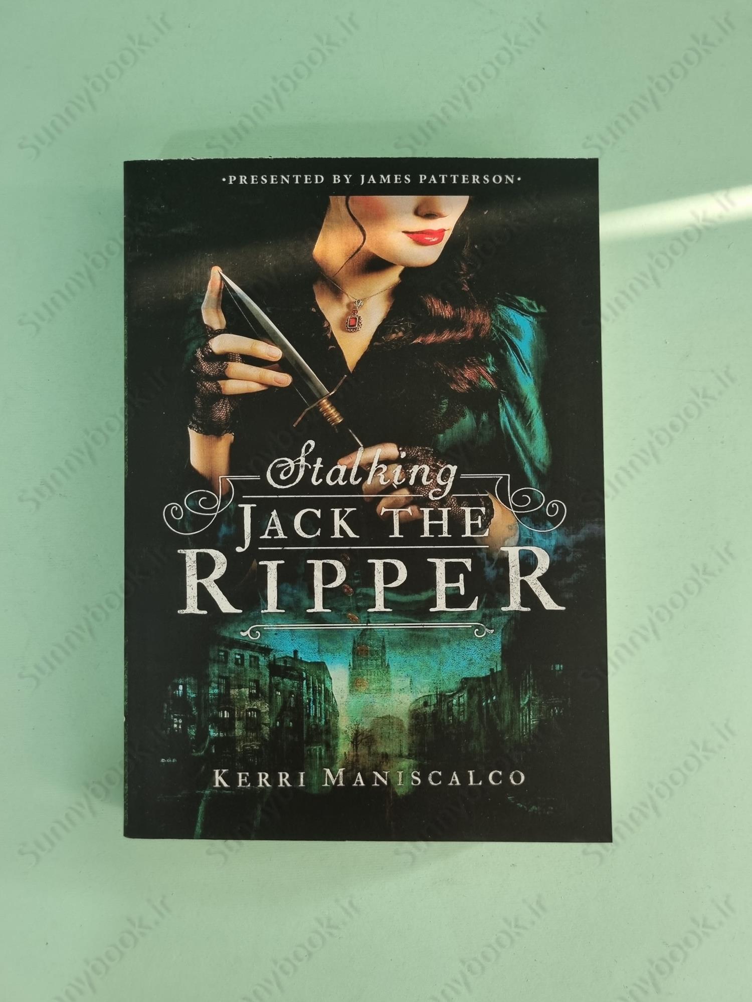 Stalking Jack the Ripper (Stalking Jack the Ripper, 1) main 1 2