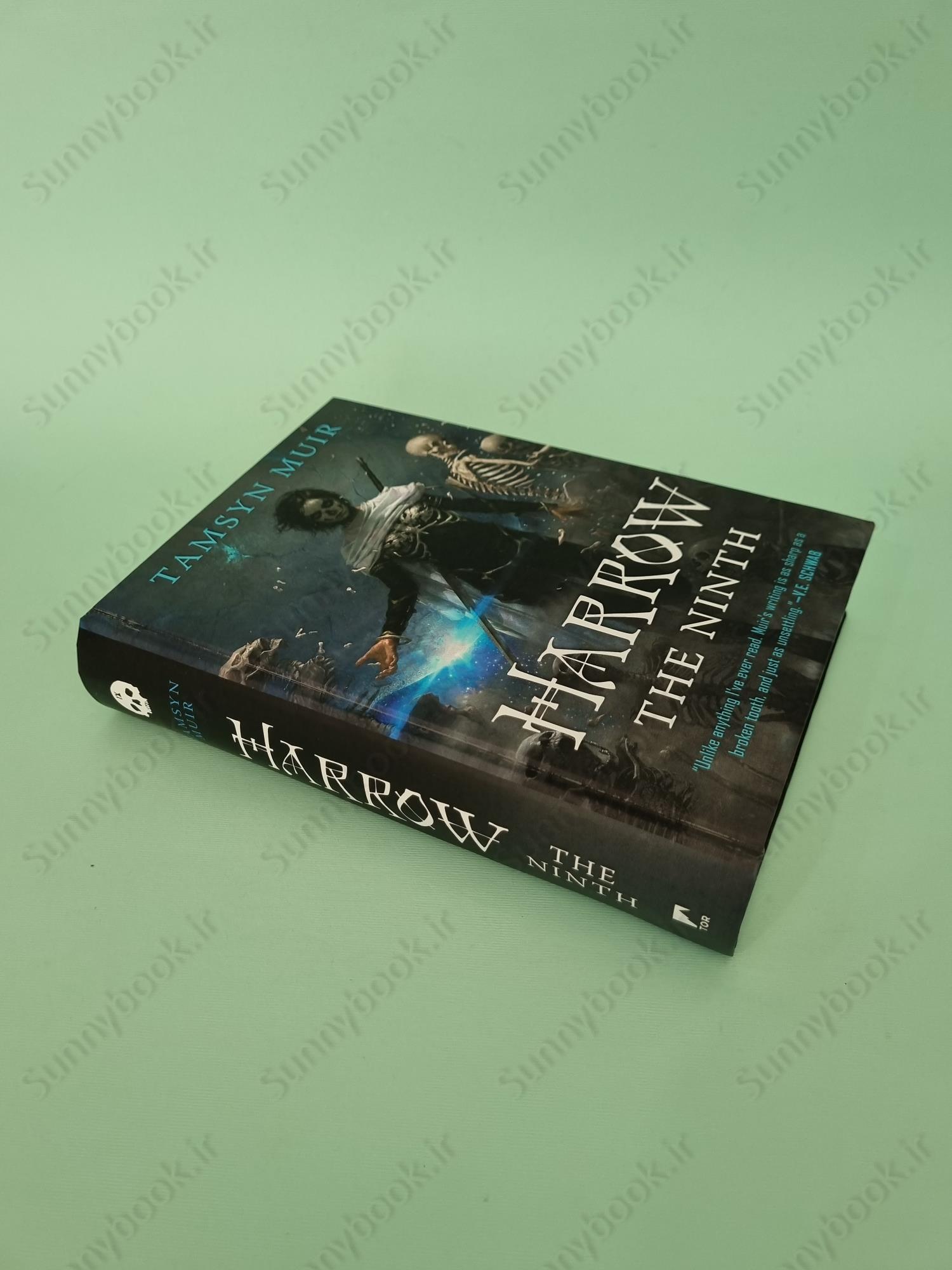 Harrow the Ninth (The Locked Tomb 2) main 1 3