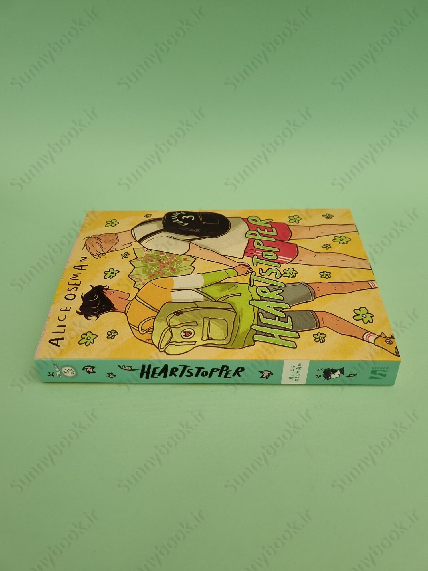 Heartstopper: Volume Three main 1 6