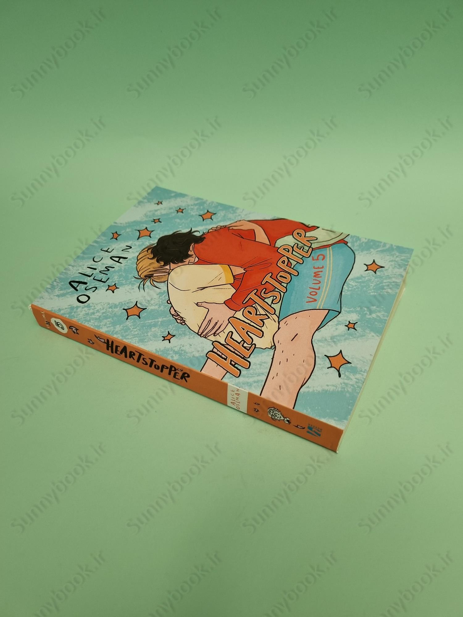 Heartstopper: Volume Five main 1 3