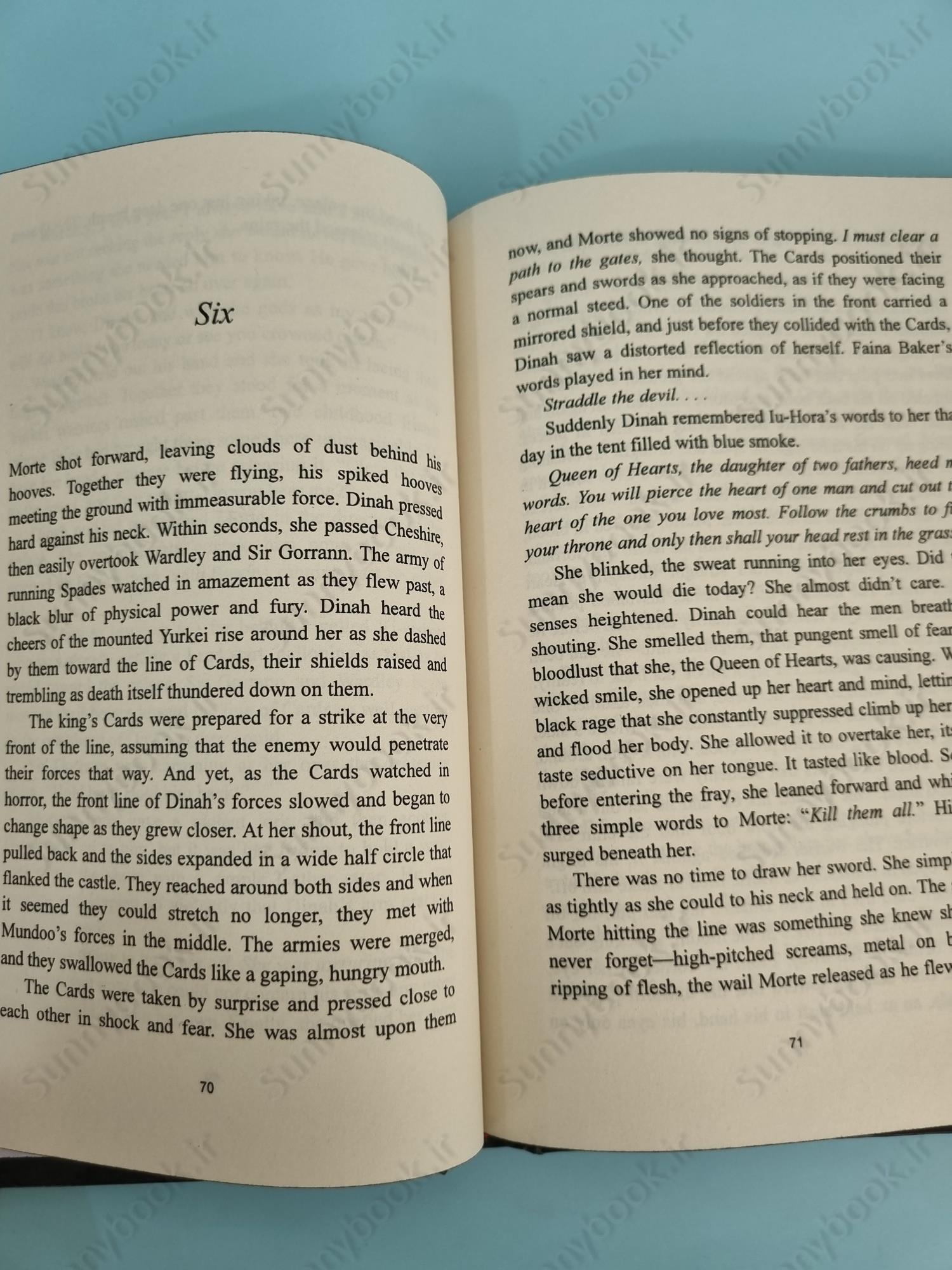 War of the Cards (Queen of Hearts Saga 3) main 1 6