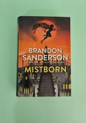 The Final Empire (The Mistborn Saga 1) thumb 2 2