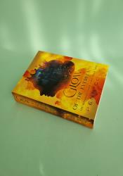 Glow of the Everflame: The Kindred's Curse Saga, Book Two thumb 2 3