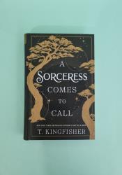 A Sorceress Comes to Call thumb 1 2