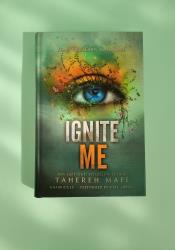 Ignite Me (Shatter Me 3) thumb 1 2
