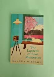 The Lantern of Lost Memories thumb 1 2