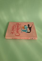 Kisses and Croissants thumb 1 4