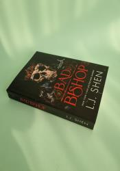 Bad Bishop (Society of Villains 1) thumb 1 3