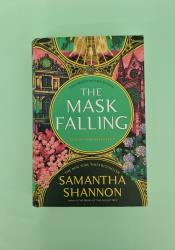 The Mask Falling (The Bone Season 4) thumb 1 2