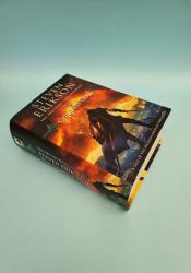 The Crippled God ( Malazan Book of the Fallen 10) thumb 1 2