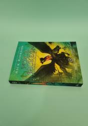 Percy Jackson and the Titan's Curse (Book 3) thumb 2 3