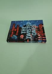 The Twisted Ones: Five Nights at Freddy's thumb 1 4