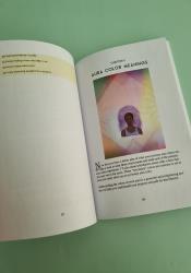 The Zenned Out Guide to Understanding Auras thumb 2 11