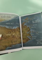 Assassin’s Apprentice The Illustrated Edition (The Farseer Trilogy 1) Assassin’s Apprentice The Illustrated Edition (The Farseer Trilogy 1) thumb 2 6