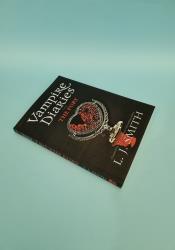 The Vampire Diaries: The Fury :book 3 thumb 2 3