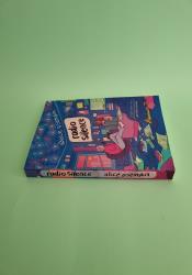 Radio Silence thumb 1 4