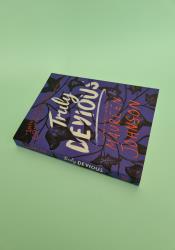 Truly Devious: A Mystery (Truly Devious, 1) thumb 1 3
