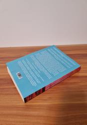 The Beekeeper of Aleppo thumb 2 5