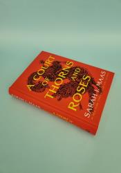 A Court of Thorns and Roses thumb 2 3
