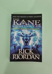 The Serpent's Shadow (The Kane Chronicles, Book 3) thumb 1 2