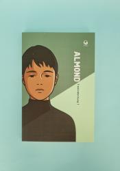 Almond thumb 2 2