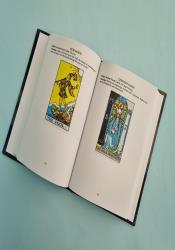 Moon Magic: A Handbook of Lunar Cycles, Lore, and Mystical Energies (Mystical Handbook) thumb 2 4