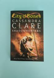 City of Bones (The Mortal Instruments 1) thumb 2 2