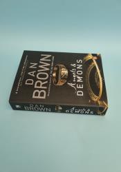 Angels And Demons (Robert Langdon Book 1) thumb 1 4