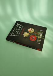 The Vampire Diaries: The Hunters: Moonsong: book 9 The Vampire Diaries: The Hunters: Moonsong: book 9 thumb 2 3